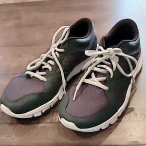 Reebok shoes with memory foam